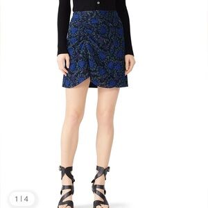 10 Crosby Derek Lam Blue and Black Ruched floral Mini Skirt - size 10